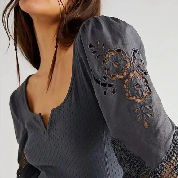 Free People Gray Eyelet Sleeve Top - Picture 11 of 15